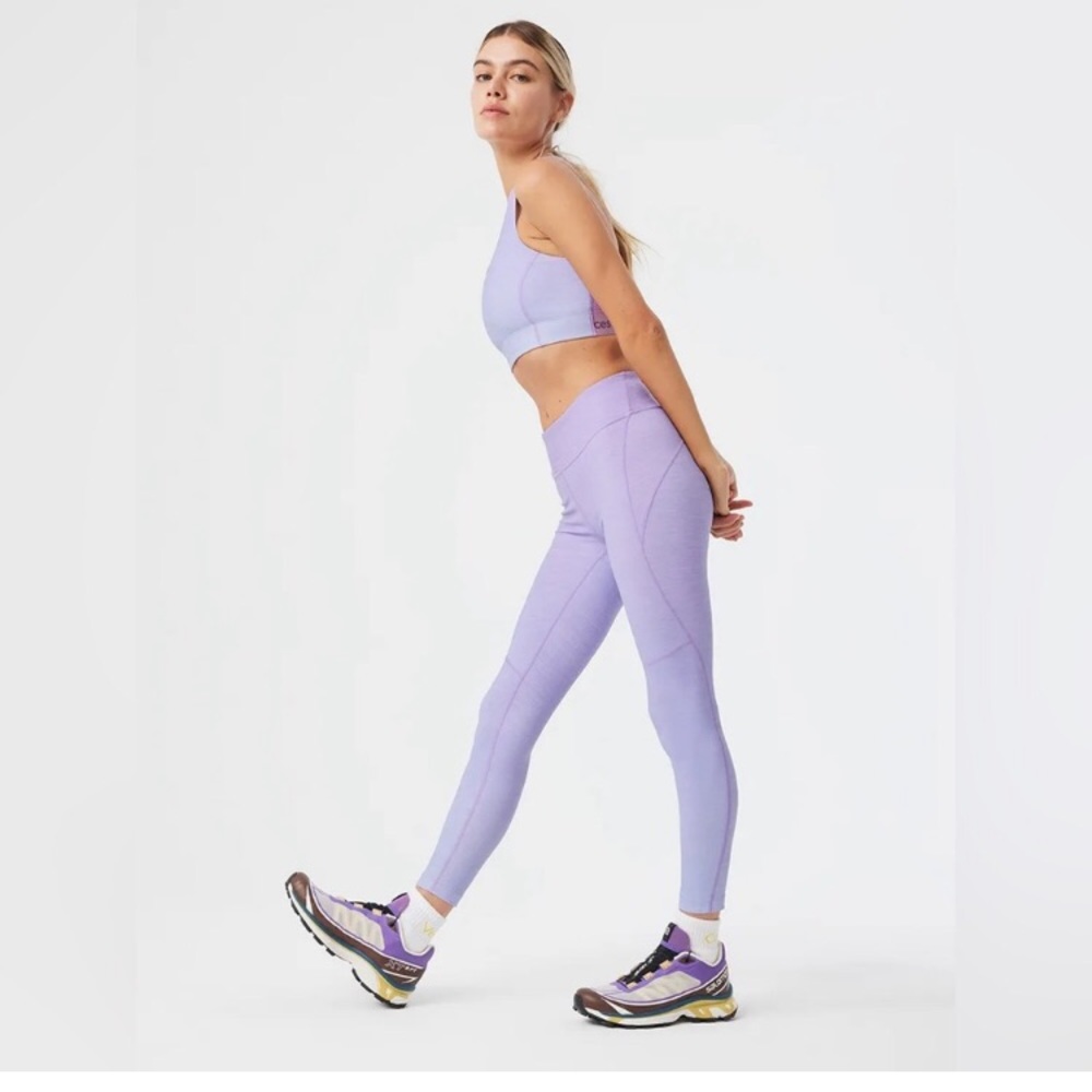 Outdoor Voices set - purple blue ombré doing things bra & move free 7/8 leggings